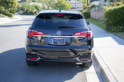 Photo 2 of 20 of 2016 Acura RDX Technology Package