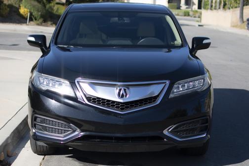 Photo 4 of 20 of 2016 Acura RDX Technology Package
