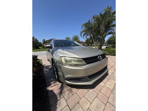 2013 Volkswagen Jetta SE
