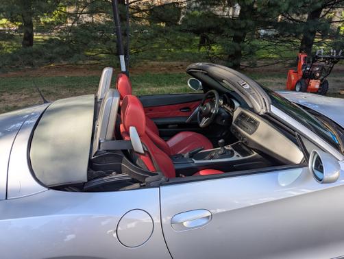 2005 BMW Z4 3.0i Roadster