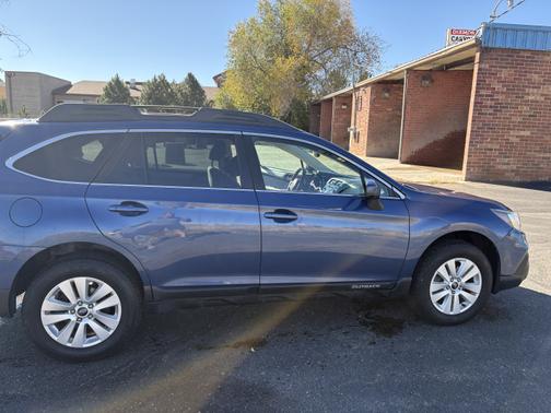 2019 Subaru Outback 2.5i Premium