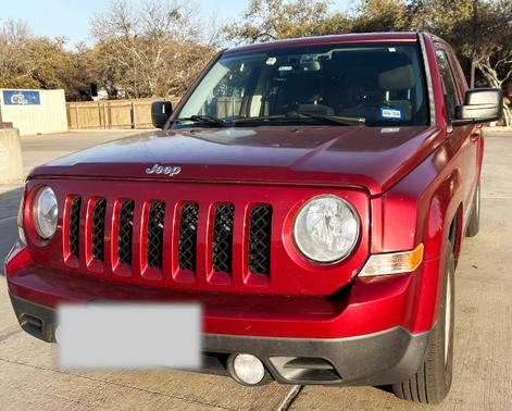 Red 2016 Jeep Patriot Sport