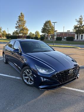 Blue 2022 Hyundai SONATA SEL