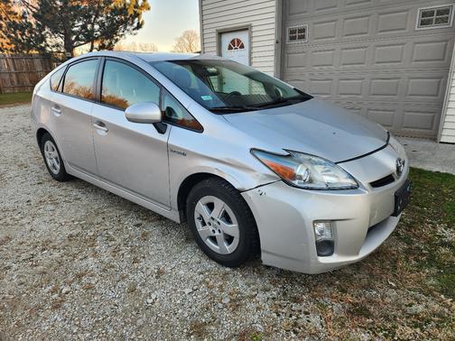 2010 Toyota Prius I