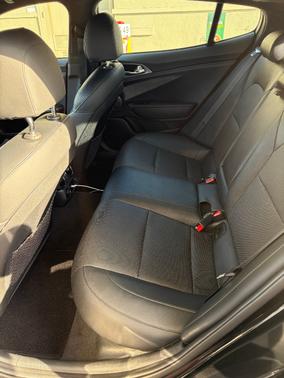 2018 Kia Stinger GT1