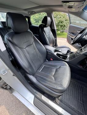 Silver 2014 Hyundai Azera Limited