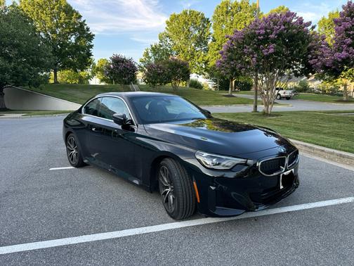 2022 BMW 230 i