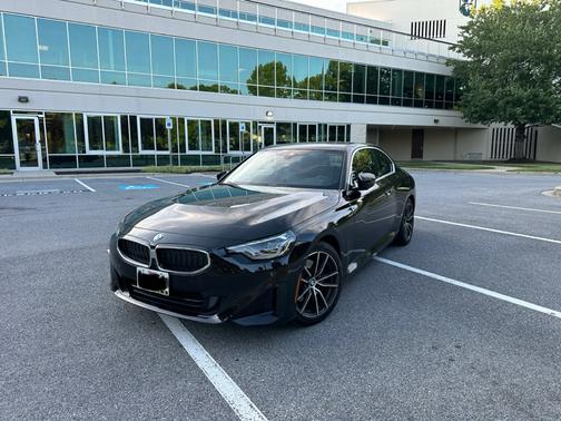 2022 BMW 230 i