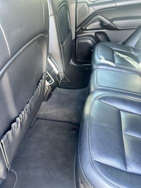 Black 2016 Porsche Cayenne Cayenne