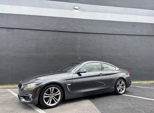 Gray 2018 BMW 430 i