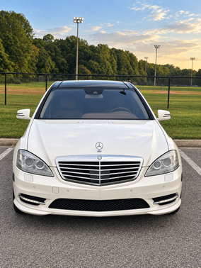 White 2013 Mercedes-Benz S-Class S 550 4MATIC