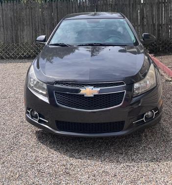 Gray 2014 Chevrolet Cruze 1LT