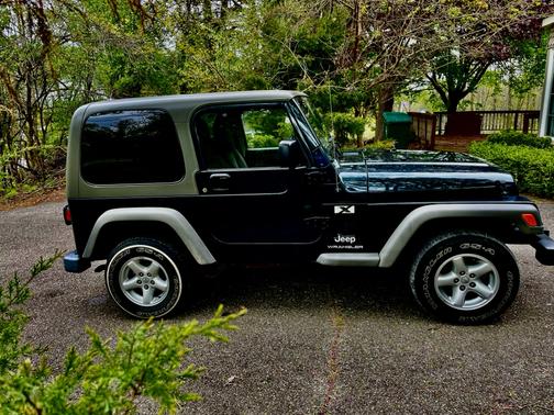 Green 2005 Jeep Wrangler X
