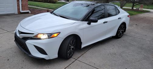 2018 Toyota Camry SE