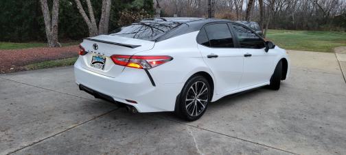 2018 Toyota Camry SE