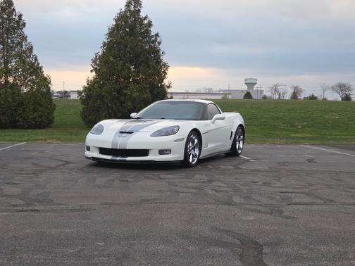 White 2013 Chevrolet Corvette Grand Sport