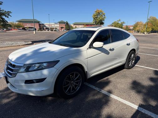 White 2010 Honda Accord Crosstour EX-L