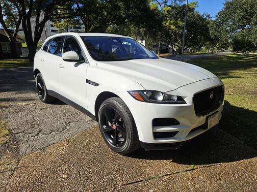 2020 Jaguar F-PACE 25t Premium