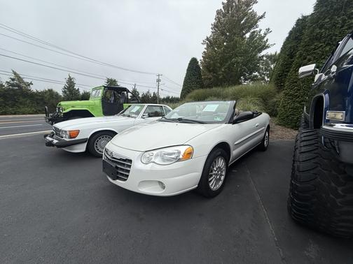 2004 Chrysler Sebring LXi