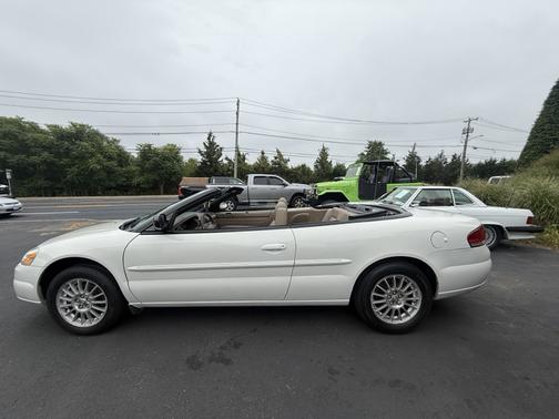 2004 Chrysler Sebring LXi