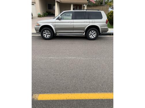 Photo 2 of 3 of 2002 Mitsubishi Montero Sport LTD