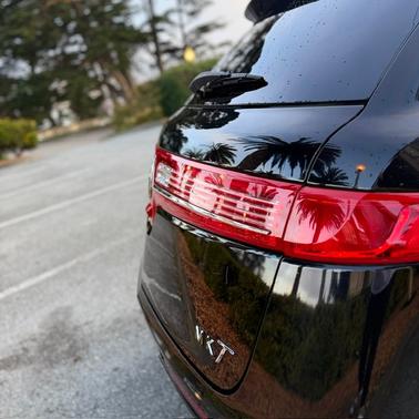 Black 2019 Lincoln MKT Reserve