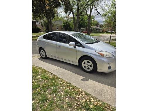 2010 Toyota Prius III