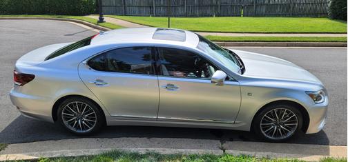 Photo 1 of 16 of 2013 Lexus LS 460 Base