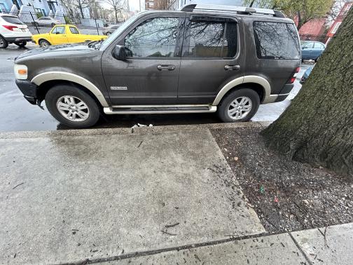 2006 Ford Explorer Eddie Bauer