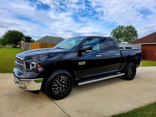 2016 RAM 1500 Big Horn