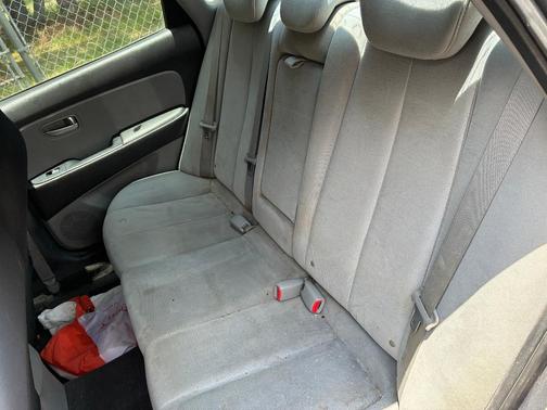 Gray 2008 Hyundai ELANTRA SE