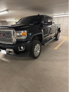 2018 GMC Sierra 2500 Denali