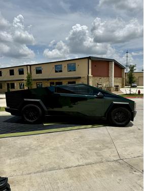 2024 Tesla Cybertruck AWD