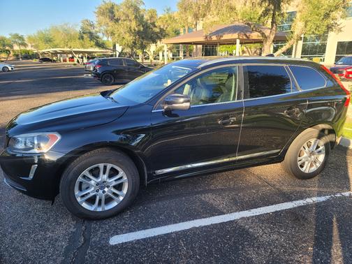 2016 Volvo XC60 T5 Premier