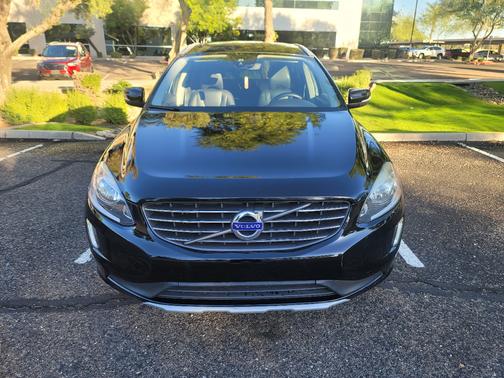 2016 Volvo XC60 T5 Premier