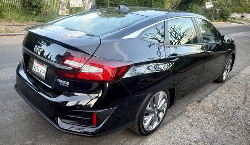 Black 2018 Honda Clarity Plug-In Hybrid Touring