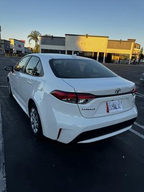 White 2020 Toyota Corolla LE