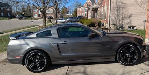 2013 Ford Mustang GT Premium