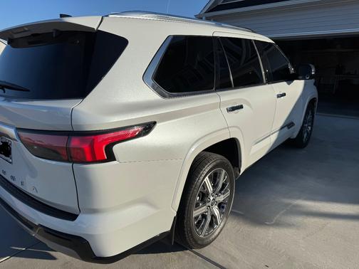 2023 Toyota Sequoia Capstone