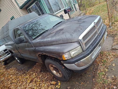 2002 Dodge Ram 2500 Base
