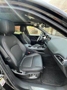 2020 Jaguar F-PACE 25t Premium