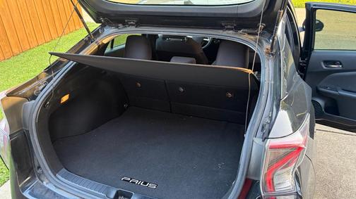 Black 2016 Toyota Prius Two