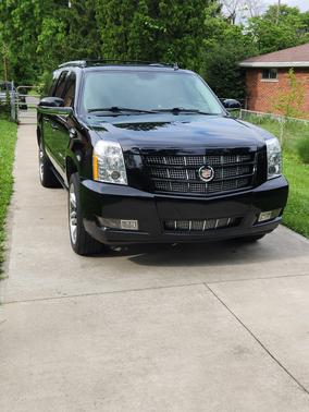 Black 2014 Cadillac Escalade ESV Premium