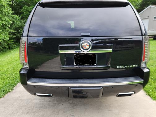 Black 2014 Cadillac Escalade ESV Premium