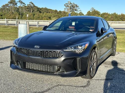 2019 Kia Stinger GT2