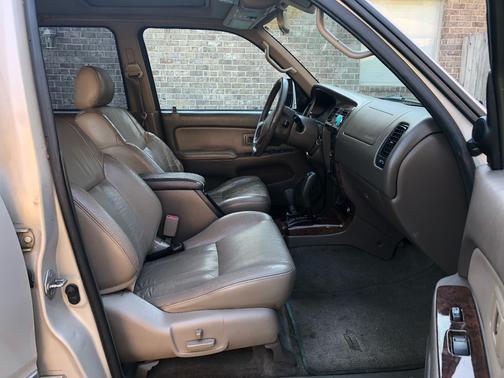 Silver 1999 Toyota 4Runner Limited 4WD