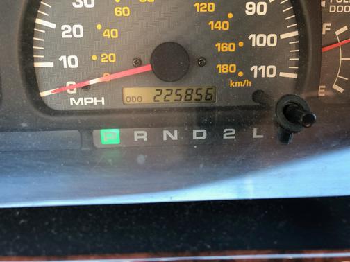 Silver 1999 Toyota 4Runner Limited 4WD