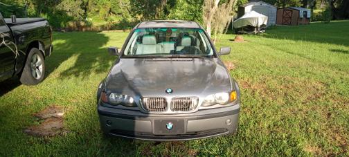 2004 BMW 325 i