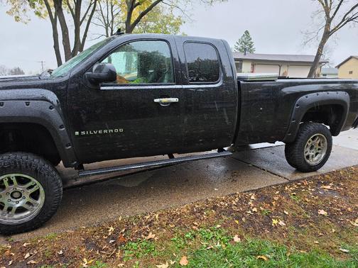 Black 2007 Chevrolet Silverado 1500 LTZ Extended Cab