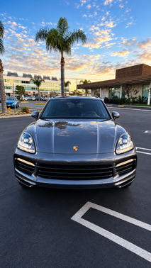 Gray 2019 Porsche Cayenne Cayenne
